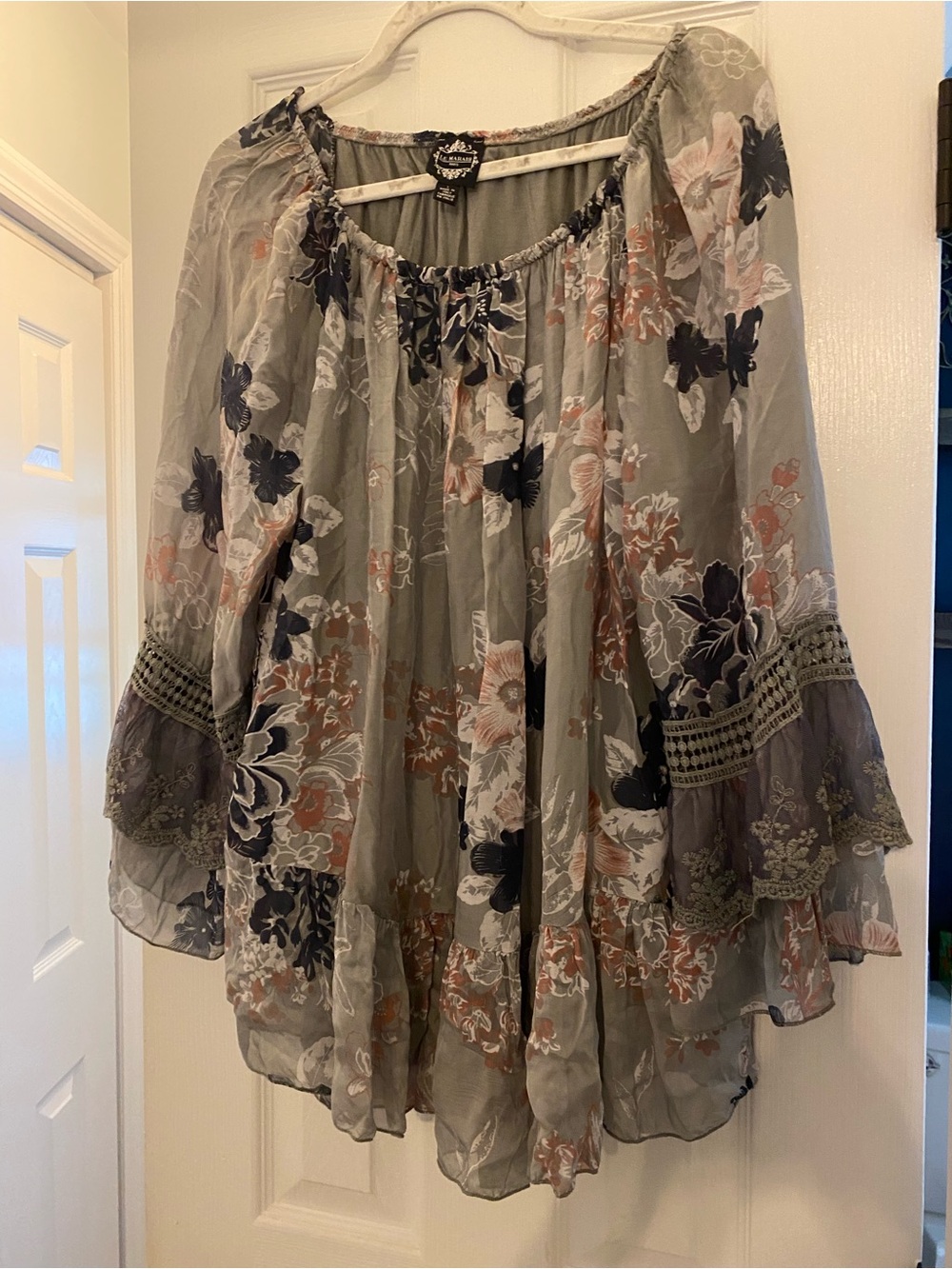 La Marais Paris Large Silk Floral Flowy Blouse Sheer Sleeves Feminine Ethereal